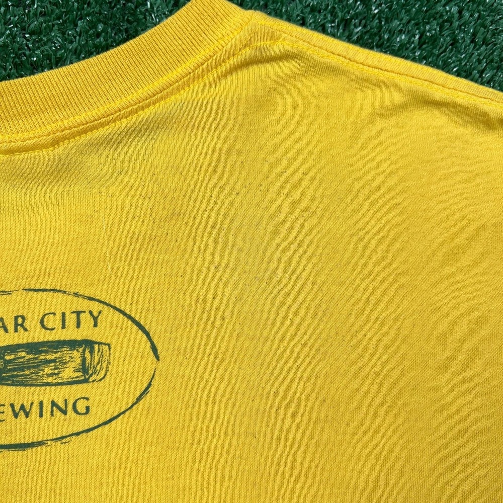 Vintage Jai Alai IPA Beer Cigar City Brewing Lacrosse T-Shirt Mens M Yellow Y2K - Picture 7 of 10